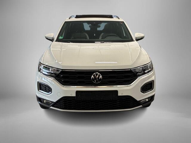 Volkswagen T-Roc 1.5 TSI 150pk DSG Sport · Panoramadak · Camera · Afn. Trekhaak · Dodehoeksensor · ACC · 18"Velgen · Sfeerverlichting · Sportstoelen ·