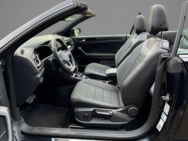 Volkswagen T-Roc 1.5 TSI 150pk DSG R-Line · Apple/Android Car Play · P-Sensoren · Stoel-& Stuurverwarming · Rij mode Selectie · 18'' Inch ·