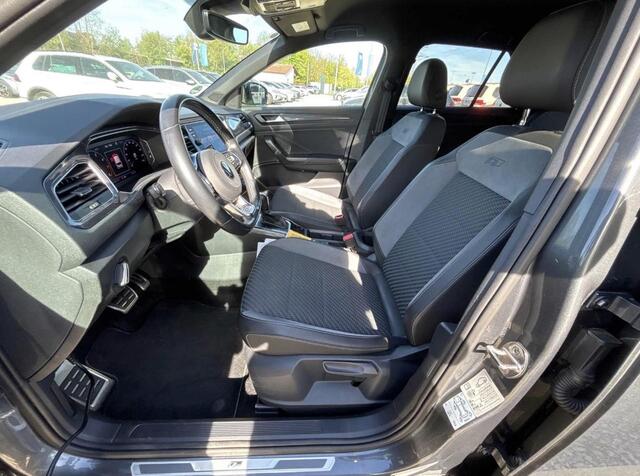 Volkswagen T-Roc 1.5 TSI Sport Business R | Afneembare Trekhaak | Adaptieve Cruisecontrol | Digitaal Dashboard | Dealeronderhouden | Verwacht |