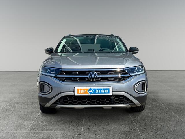 Volkswagen T-Roc 1.0 115pk TSI Life Edition Parkeerassistent (Park Assist) | Adaptive cruise control | 'App-Connect' draadloze smartphone integratie