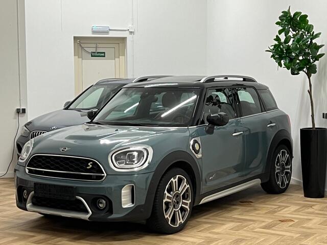Volkswagen T-Roc Cabrio 1.5 TSI Style 150 PK DSG Automaat / Airco / Achteruitrijcamera / Apple Carplay / 18" Black Velg / Uniek 9000 KM /Leder Sport Int / 1e Eigenaar!