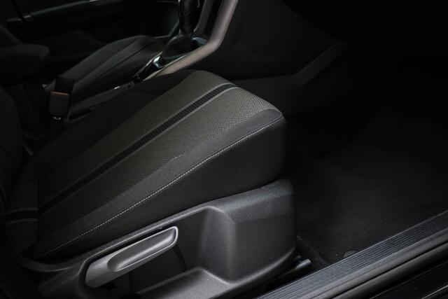 Volkswagen T-Roc 1.5 TSI Style Business | VIRTUAL COCKPIT | CLIMA | CAMERA | 19"