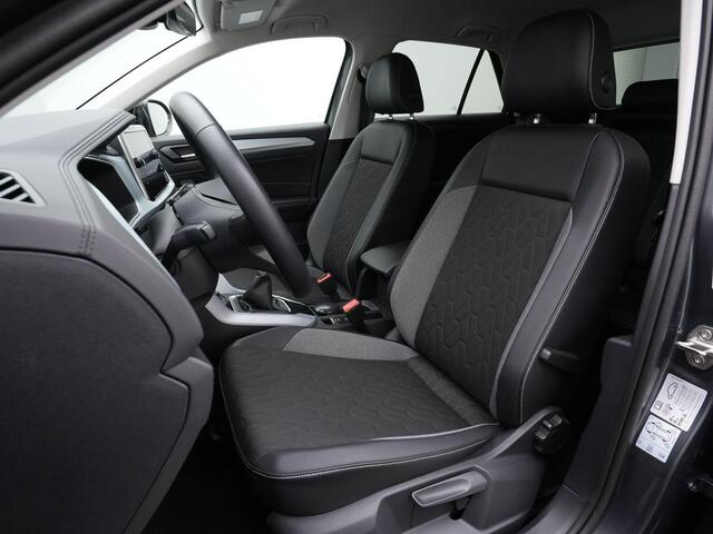 Volkswagen T-Roc 1.0 TSI 115 pk Life Goal Edition | Adaptive Cruise | Stoelverwarming | Side Assist | Navigatie | Parkeersensoren voor/achter
