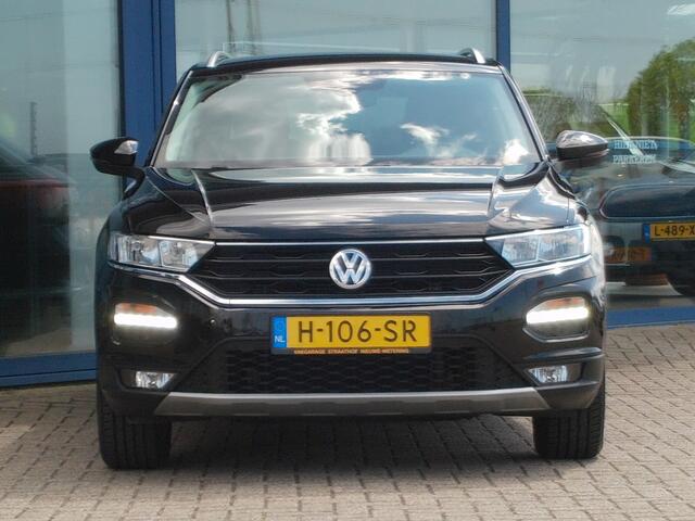 Volkswagen T-Roc 1.0 TSI Style Business, Virtual Cockpit / Carplay + Android Auto / Camera + Sensoren / Adaptive Cruise