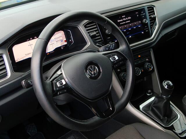 Volkswagen T-Roc 1.0 TSI Style Business, Virtual Cockpit / Carplay + Android Auto / Camera + Sensoren / Adaptive Cruise