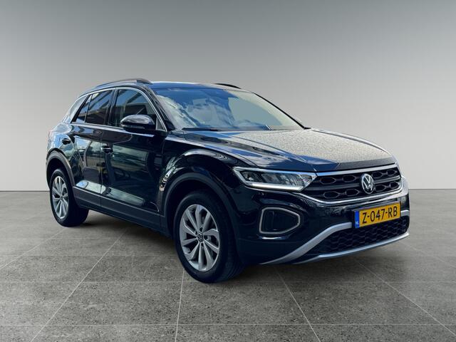 Volkswagen T-Roc 1.0 115pk TSI Life Edition Parkeerassistent (Park Assist) | Achteruitrijcamera 'Rear View' | Adaptive Cruise Control
