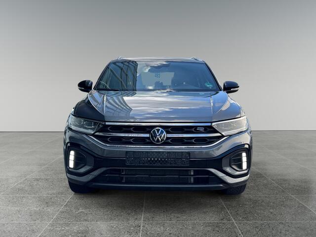 Volkswagen T-Roc 1.5 150pk TSI R-Line Edition Navigatie 'Discover Media' | Afneembare trekhaak | Parkeerassistent (Park Assist)