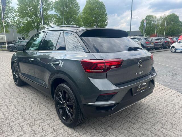 Volkswagen T-Roc 1.5 TSI Sport automaat, stoelverw, airco, pdc