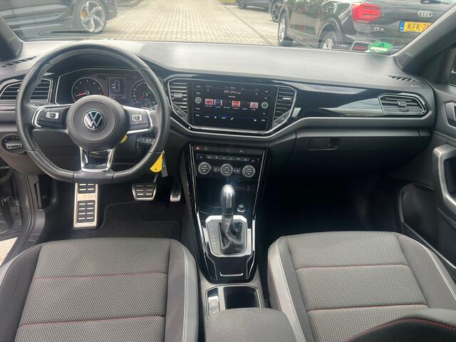 Volkswagen T-Roc 1.5 TSI Sport automaat, stoelverw, airco, pdc