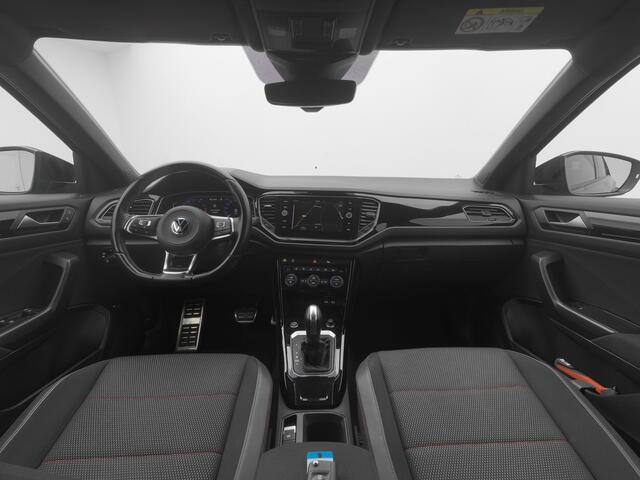 Volkswagen T-Roc 1.5 TSI DSG-7 Sport | KEYLESS | CAMERA | ADAPTIVE