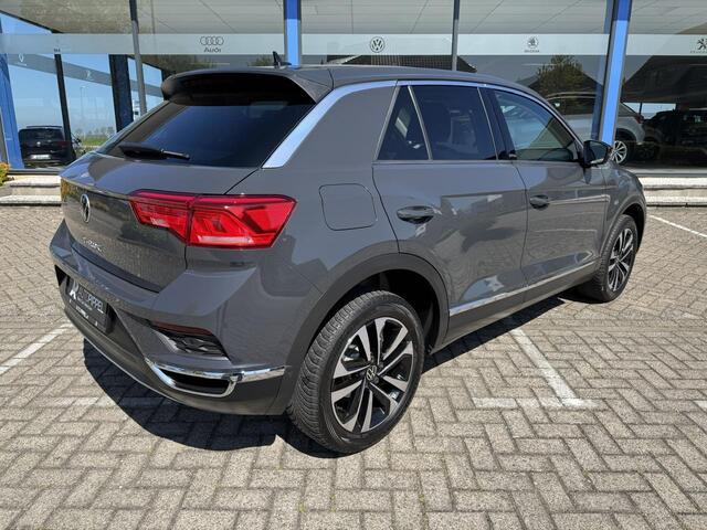 Volkswagen T-Roc 1.5 TSI United | App-connect | Dig.display | Navi | DAB | LMV17"