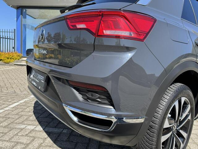 Volkswagen T-Roc 1.5 TSI United | App-connect | Dig.display | Navi | DAB | LMV17"