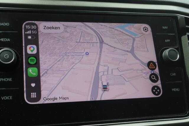 Volkswagen T-Roc 1.5 TSI Style Business Trekhaak | Carplay | Blindspot | Adaptive