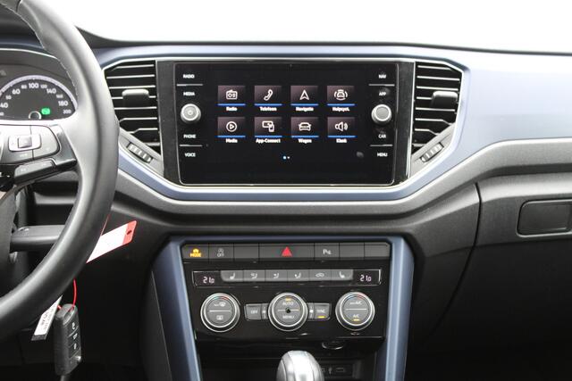 Volkswagen T-Roc 1.5 TSI 150Pk Automaat United | Trekhaak | Stoelverwarming