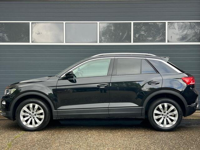 Volkswagen T-Roc 1.5 TSI STYLE BNS / Trekhaak / Automaat / Apple Carplay \