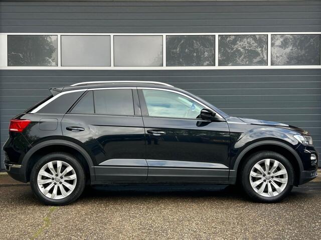 Volkswagen T-Roc 1.5 TSI STYLE BNS / Trekhaak / Automaat / Apple Carplay \