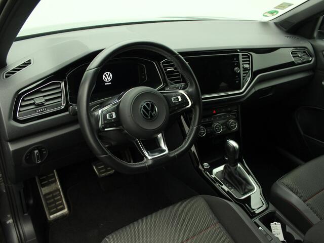 Volkswagen T-Roc 1.5 TSi 150 Pk Automaat Sport Business R-Line | Black Style | Camera | Stoelverwarming | Adaptive Cruise | Navigatie | CarPlay | Climatronic | 18 Inch | 89.335 Km !!
