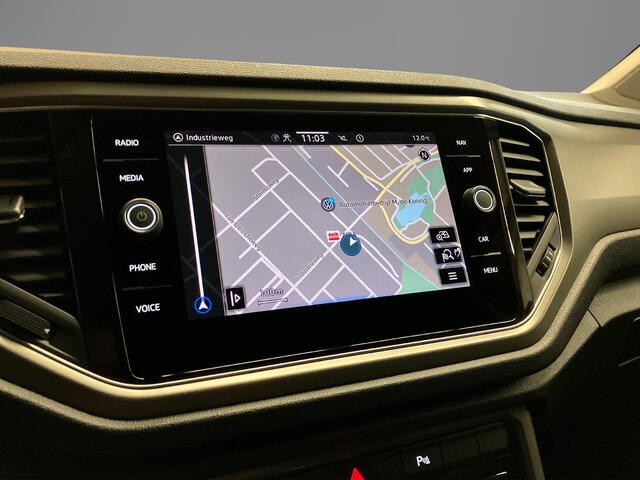 Volkswagen T-Roc 1.5TSI/150PK Style DSG · Navigatie · Camera + Parkeersensoren · Apple/Android Car Play