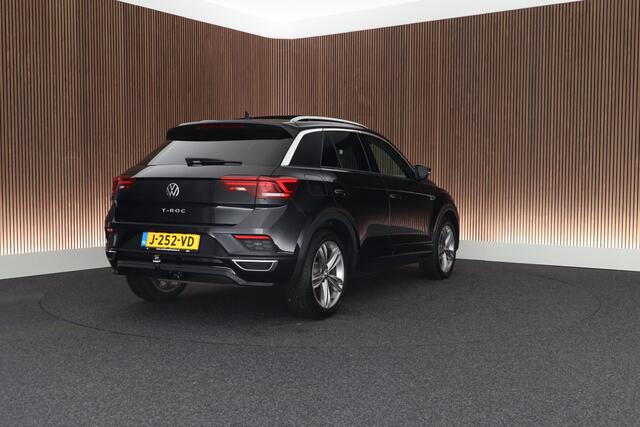 Volkswagen T-Roc 1.5 TSI 150pk DSG R-Line Sport Panoramadak Keyless Camera Stoelverwarming