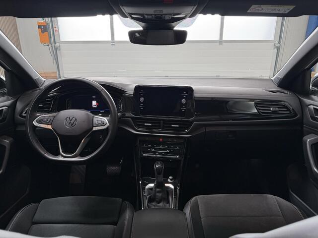 Volkswagen T-Roc 1.5 TSI Style 150 PK - PANORAMADAK - AUTOMAAT - STOELVERWARMING - ADAPTIEVE CRUISE CONTROL - CARPLAY - VIRTUAL COCKPIT
