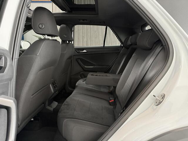 Volkswagen T-Roc 1.5 TSI Style 150 PK - PANORAMADAK - AUTOMAAT - STOELVERWARMING - ADAPTIEVE CRUISE CONTROL - CARPLAY - VIRTUAL COCKPIT