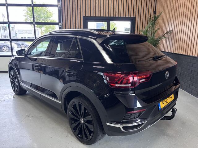 Volkswagen T-Roc 2.0 TSI 4Motion KEYLESS/PANORAMADAK/BEATS AUDIO