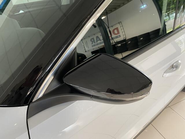 Volkswagen T-Roc 1.5 TSI Sport Carplay / Navigatie / Camera