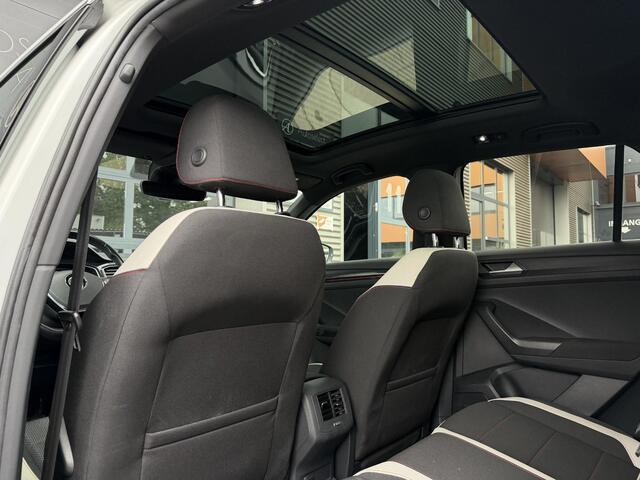 Volkswagen T-Roc 2.0 TSI 4Motion Sport DSG | Pano | Eerste Eigenaar
