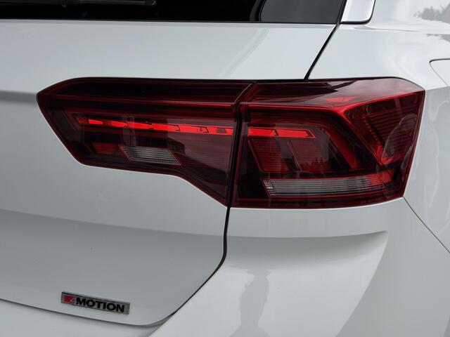 Volkswagen T-Roc 2.0 TSI 4Motion Sport DSG | Pano | Eerste Eigenaar