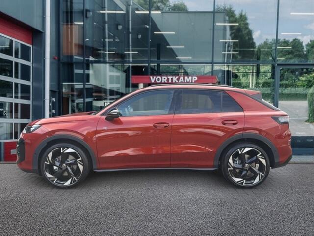 Volkswagen T-Roc 1.5 eTSI R-LINE TREKHAAK/PANO-DAK/ELEK-KLEP/CAMERA/ACC/IQ/STOEL+STUURVERW