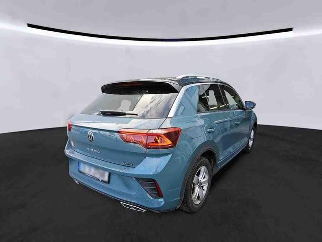 Volkswagen T-Roc R-Line 2.0 TSI 4Motion Panodak | Standkachel | Virtual | IQ Light Matrix LED | Achteruitrijcamera | Massage | Stoel&Stuurverwarming |