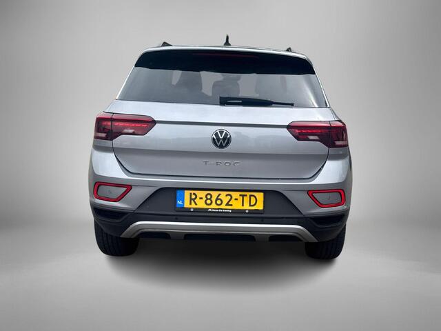 Volkswagen T-Roc 1.0 TSI 110pk Life · Camera · Apple/Android Car Play · Navigatie · P-Sensoren · 16'' Inch ·