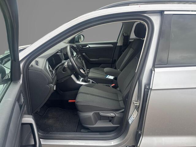 Volkswagen T-Roc 1.0 TSI 110pk Life · Camera · Apple/Android Car Play · Navigatie · P-Sensoren · 16'' Inch ·