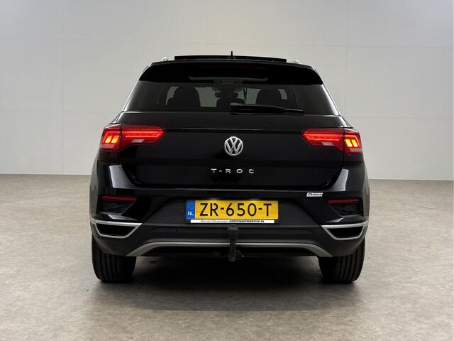 Volkswagen T-Roc 1.5 TSI Style Business | Pano | Carplay | Trekhaak | Adap. Cruise | Navi | Parkeersens.