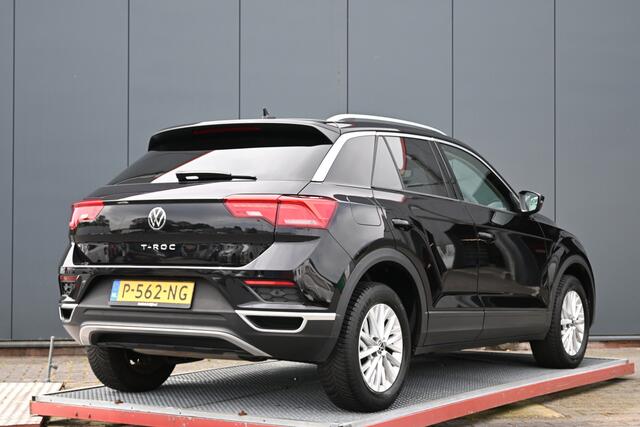 Volkswagen T-Roc 1.0 TSI Style Business camera