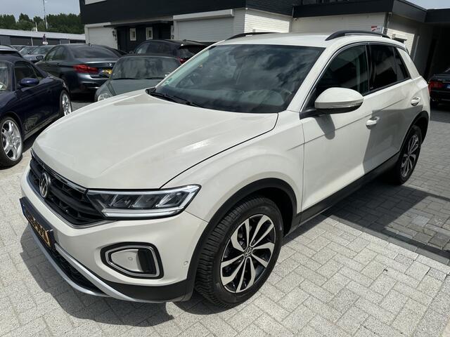 Volkswagen T-Roc 1.5 TSI Life Bns
