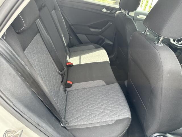 Volkswagen T-Roc 1.5 TSI Life Bns