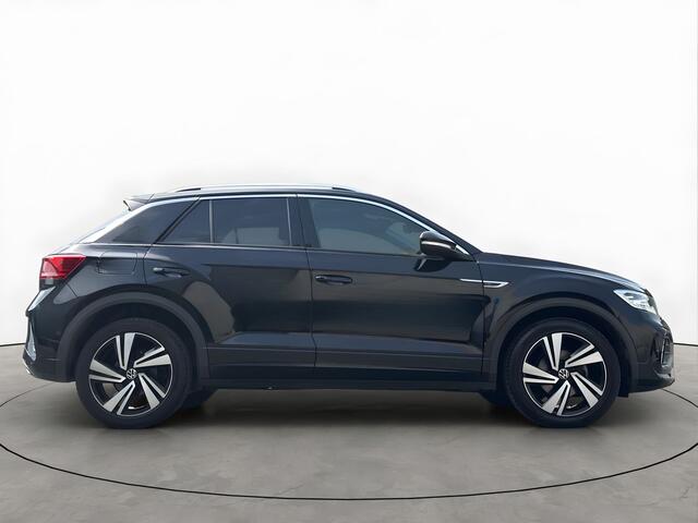 Volkswagen T-Roc 1.5 TSI 150PK 2X R-Line Dode-hoek Camera IQ Lights