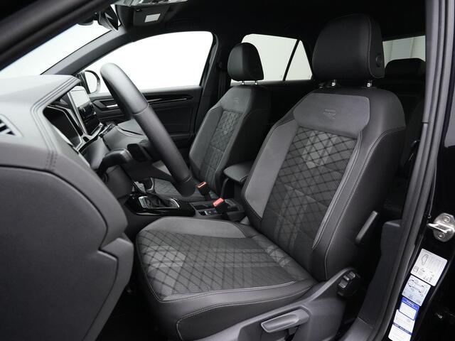 Volkswagen T-Roc 1.5 TSI 150 pk DSG R-Line | Trekhaak | Achteruitrijcamera | Adaptive Cruise | Stoelverwarming
