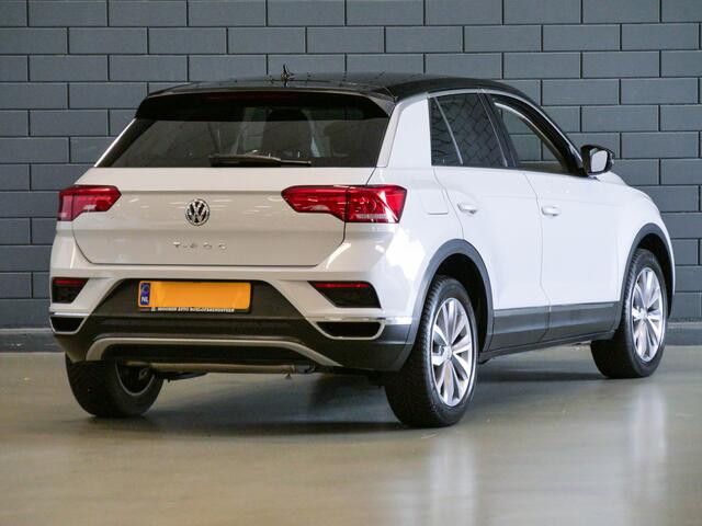 Volkswagen T-Roc 1.5 TSI 150PK Style Business | 1.500 KG TREKGEW. | CRUISE CONTROL |