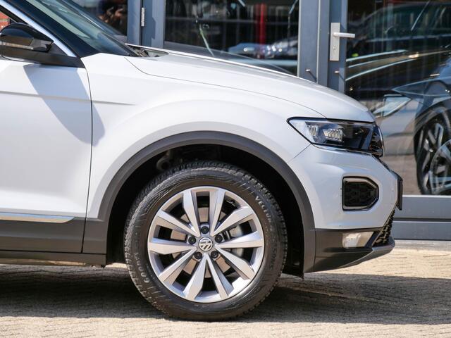 Volkswagen T-Roc 1.5 TSI 150PK Style Business | 1.500 KG TREKGEW. | CRUISE CONTROL |