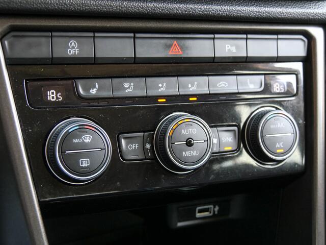 Volkswagen T-Roc 1.5 TSI 150PK Style Business | 1.500 KG TREKGEW. | CRUISE CONTROL |