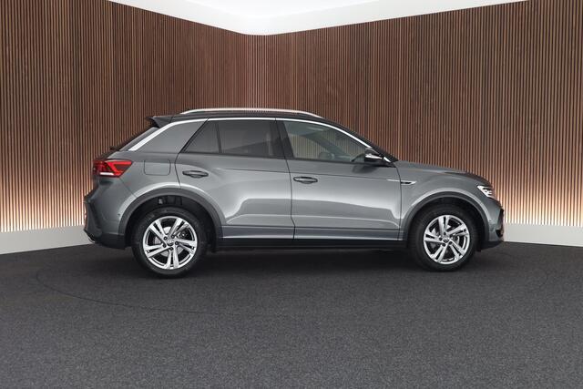 Volkswagen T-Roc 1.5 TSI 150pk DSG R-Line Trekhaak Camera Stoelverwarming Massage Virtual Cockpit Navigatie