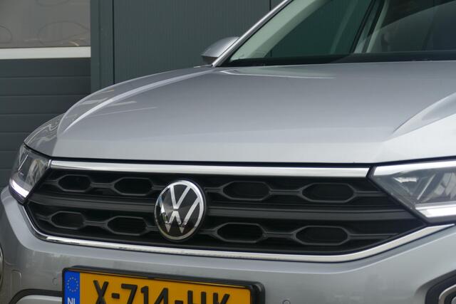 Volkswagen T-Roc 1.5 TSI Life Business | TREKHAAK | ADAPT. CRUISE | RIJKLAARPRIJS |