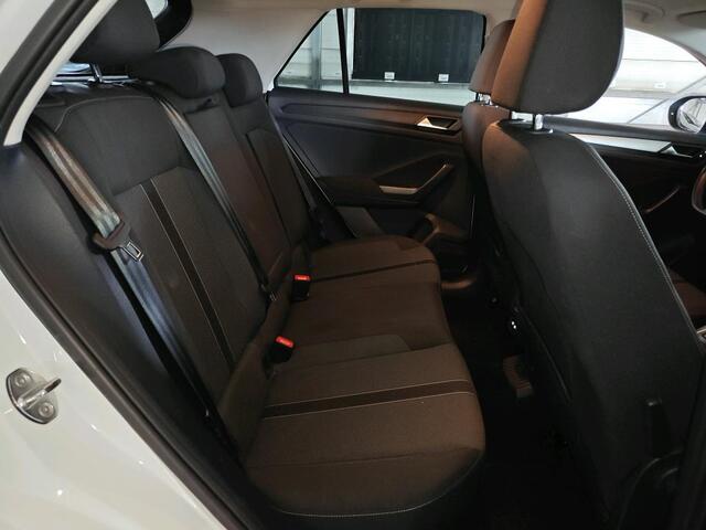 Volkswagen T-Roc 1.0 TSI 110pk Life 75 Edition / Virtual cockpit / App. Connect / Achteruitrij camera / 16'' LMV