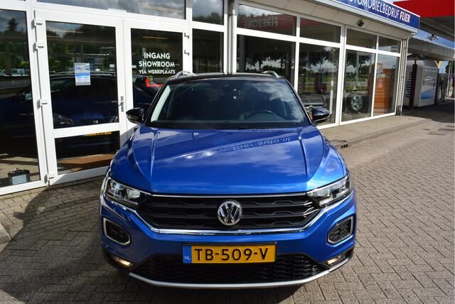Volkswagen T-Roc 1.0 115PK TSI Style Plus | Digi Dash | Adaptive | LED | Orig. NL | 18 INCH |