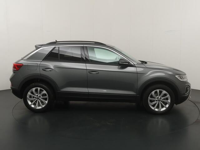 Volkswagen T-Roc 1.5 150PK TSI Life Edition | AUTOMAAT | Adapt. Cruise | Clima | Camera | LED | Apple carplay // Android auto | Fabrieksgarantie t/m 03-2029 |