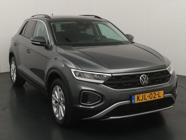 Volkswagen T-Roc 1.5 150PK TSI Life Edition | AUTOMAAT | Adapt. Cruise | Clima | Camera | LED | Apple carplay // Android auto | Fabrieksgarantie t/m 03-2029 |