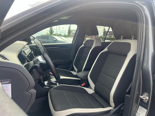 Volkswagen T-Roc 1.5 TSI Sport | Automaat | 150Pk | Pano Dak | Trekhaak | LED | Navi | Clima |