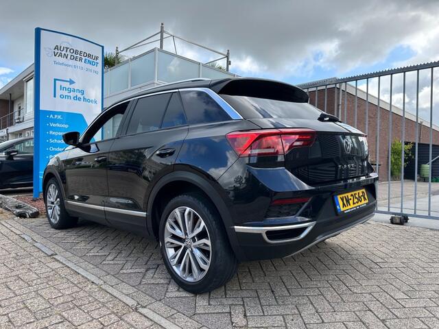 Volkswagen T-Roc 1.5 TSI Sport LED ACC DSG CarPlay Stoelverwarming